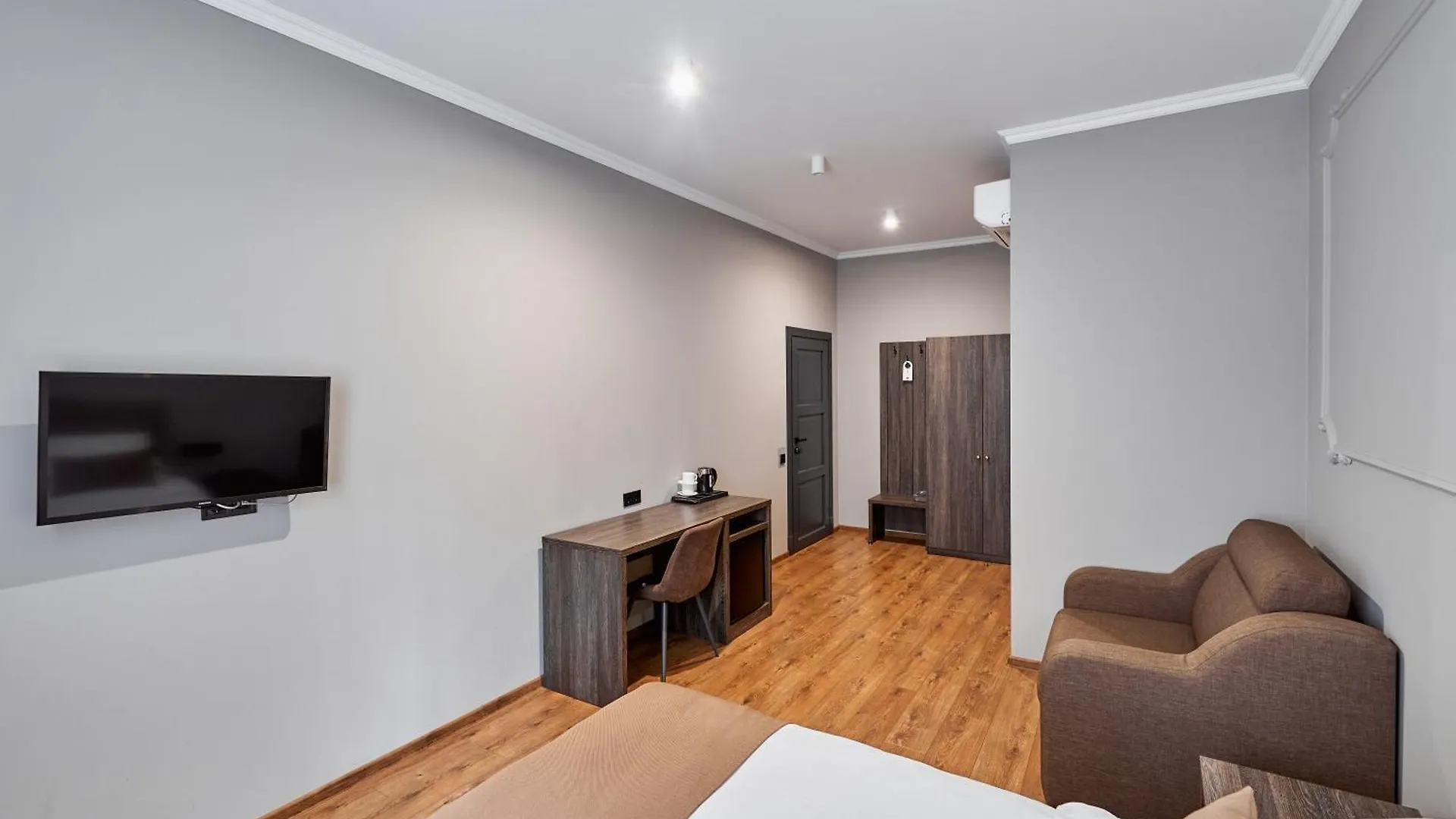 Hotel Classic Kyiv 3*,  Ukraine